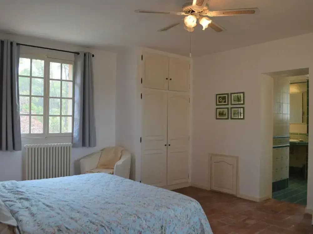 Rural Villa in Lorgues With a Private Pool - Miniature 7
