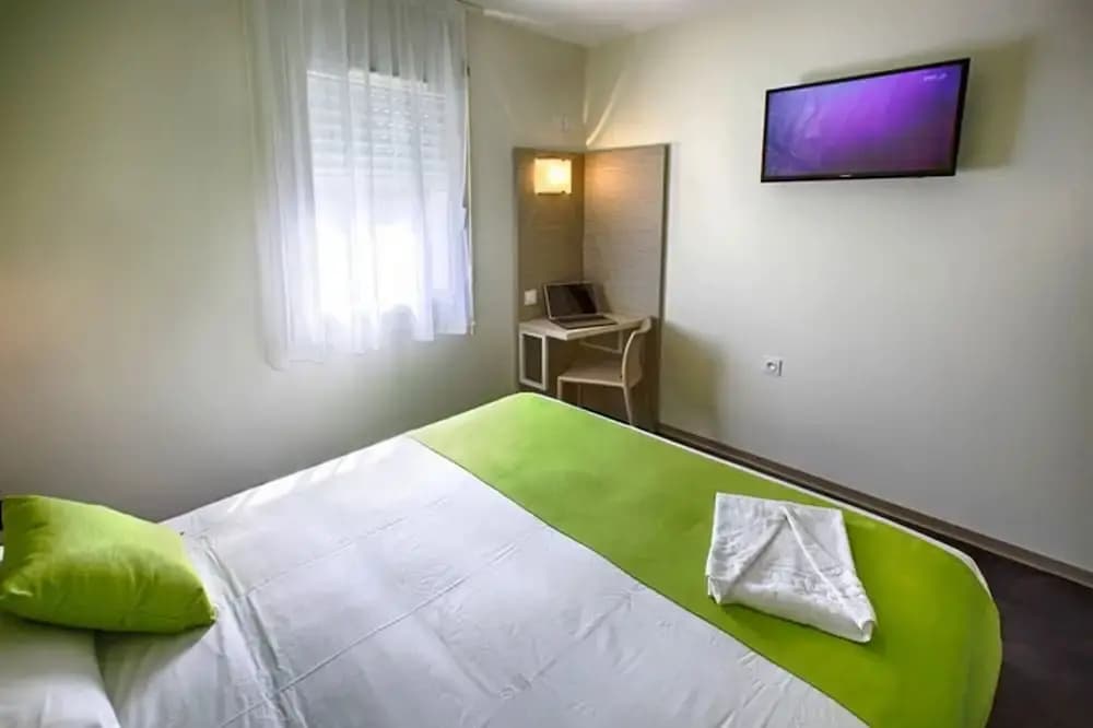 Hotel Formule Club Bordeaux Cenon - Photo 5