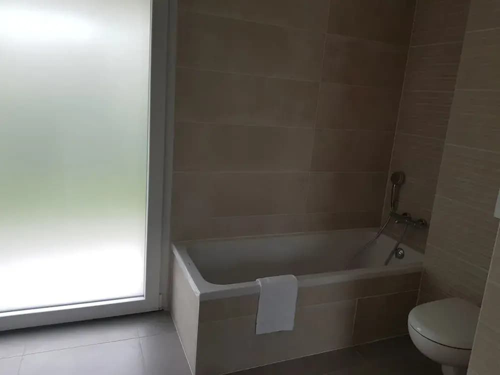 Appartement Duplex Jardin - Miniature 7
