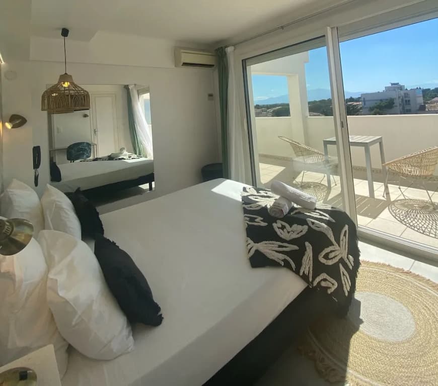 Hôtel Les Sables - Urban Style - by Logis Hotels - Photo 4