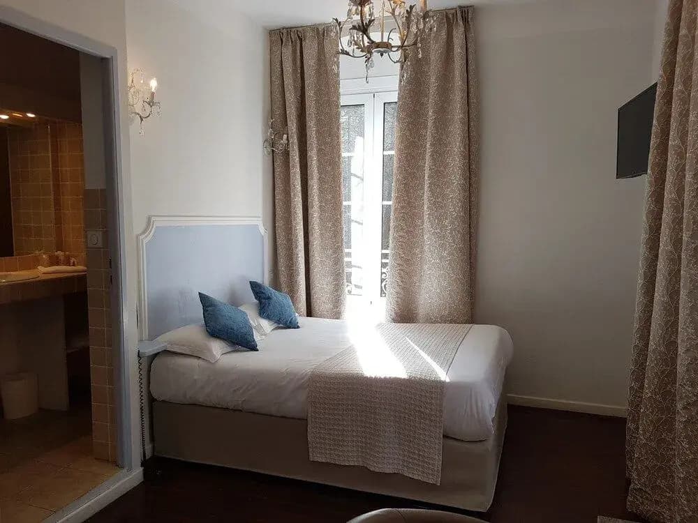 Hotel U Castellu - Miniature 5