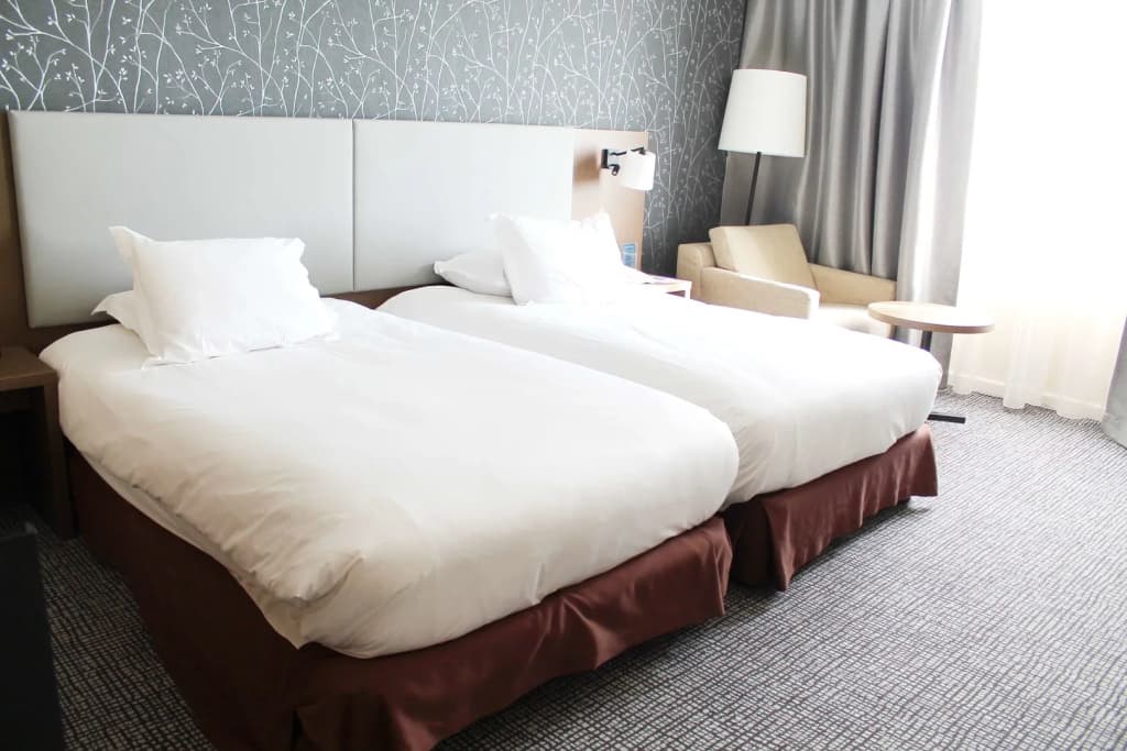 Hilton Paris Charles de Gaulle Airport - Miniature 7