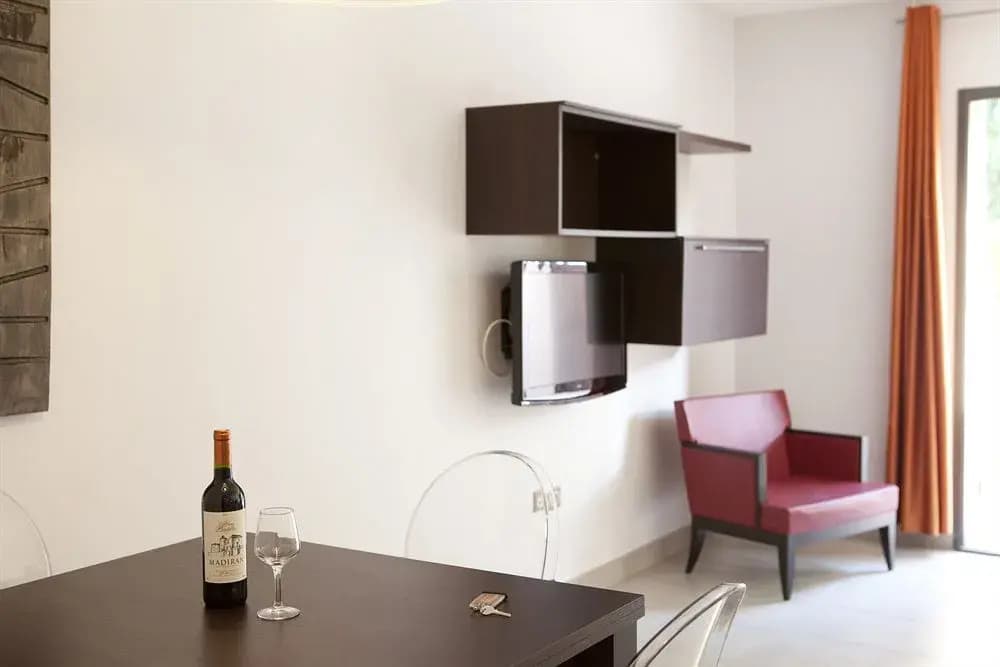 Appartement au pied des Alpilles - Photo 1