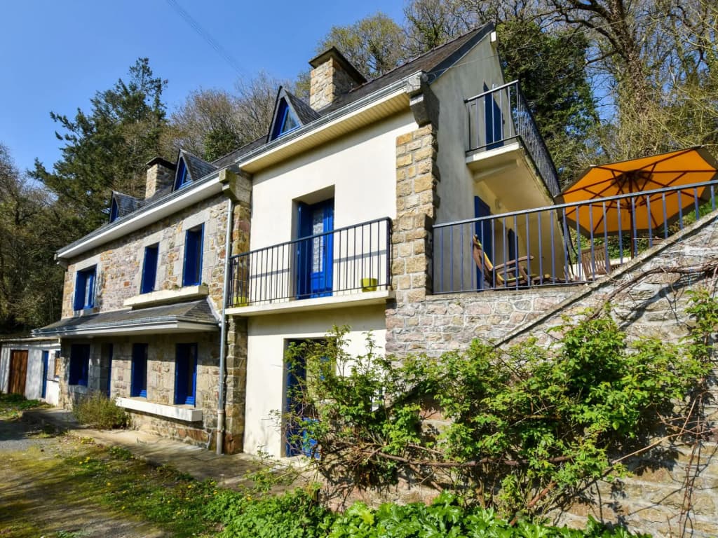 Charming Brittany Hideaway - Photo 1