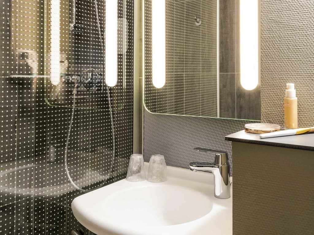 ibis Cergy Pontoise Le Port - Miniature 8