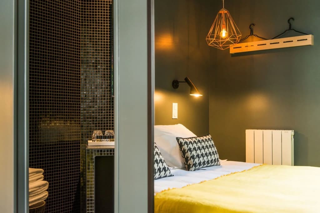 Hotel Home - Photo 4