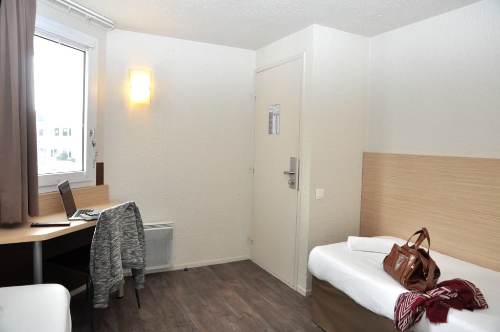 BHôtel De Caen - Photo 5