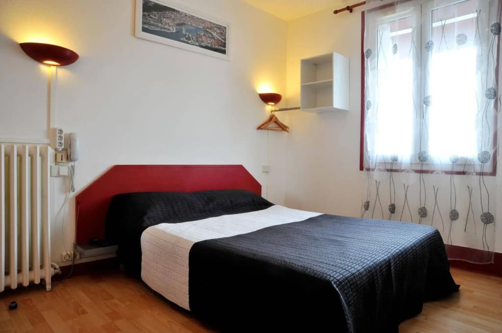 Hôtel Les Rosiers - Photo 3