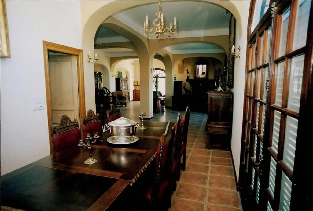 The Manor - Photo 5