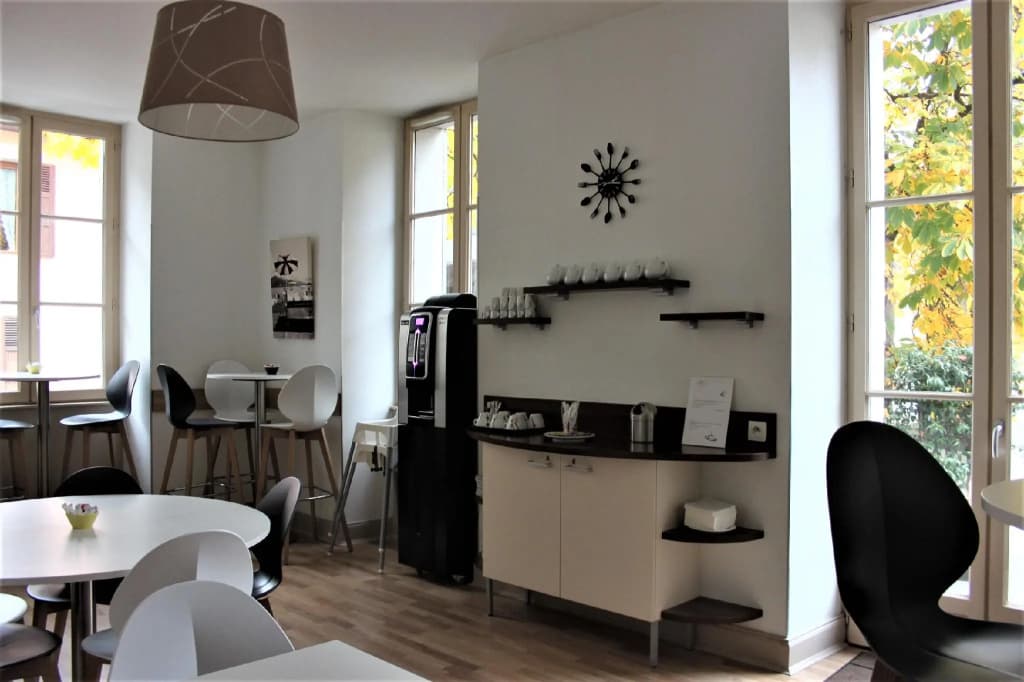 Privilodges Le Royal Annecy - Photo 3
