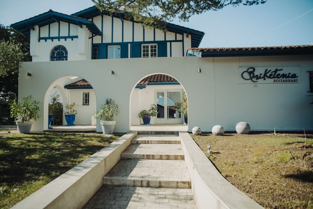 Hotel Briketenia - Photo 1