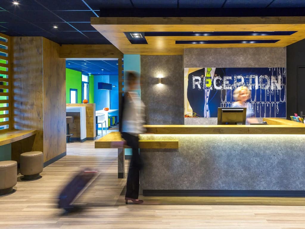 ibis Budget Lorient Hennebont - Photo 1