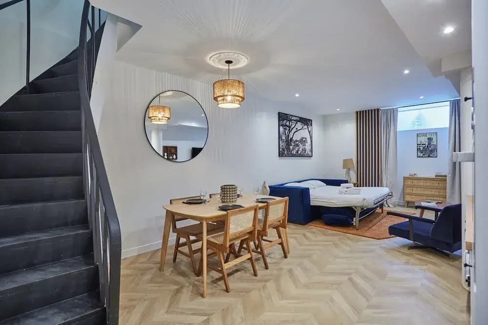 Superb Duplex Apartment Center of Paris - Photo 3