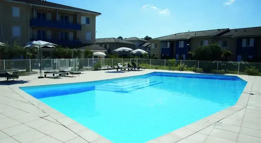 Park&Suites Village Saint Jean D'Illac - Miniature 3