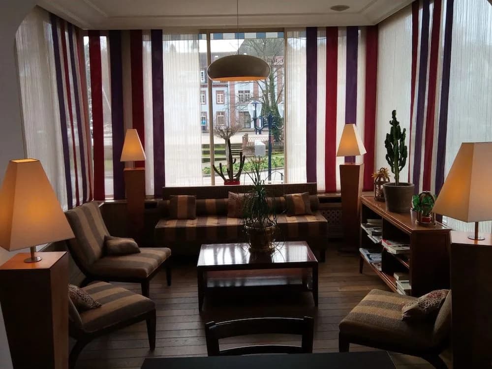 Hotel Restaurant Le Bristol - Photo 4