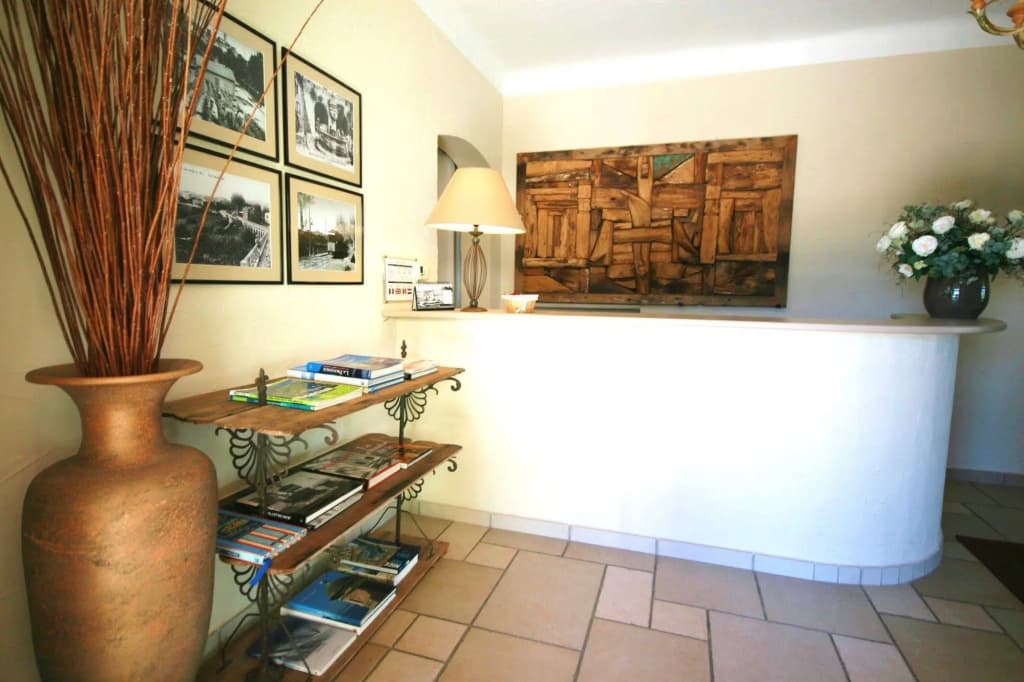 Hotel Marc Hely - Photo 1