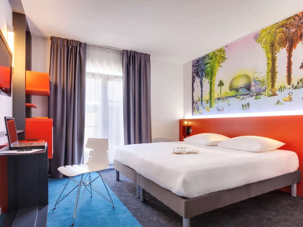 ibis Styles Nantes Centre Gare - Miniature 6
