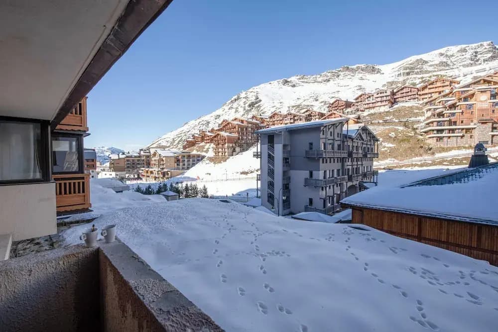 2 Bedroom Apartment With Parking and Balcony - Miniature 7