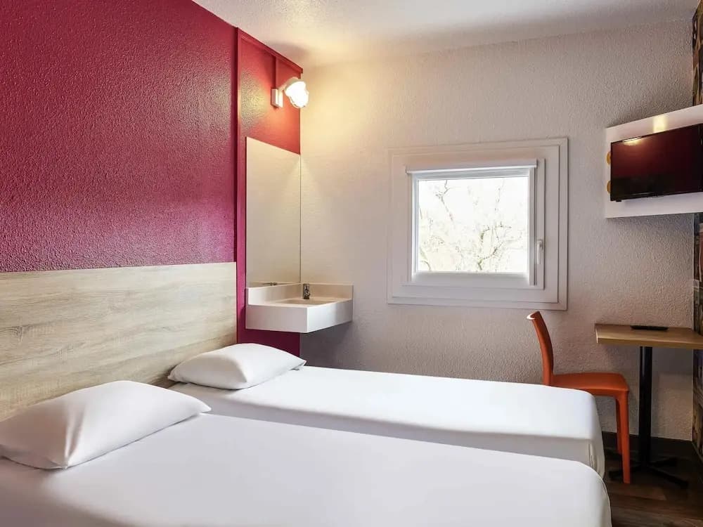 hotelF1 Fréjus Roquebrune-sur-Argens (Hôtel rénové) - Photo 2