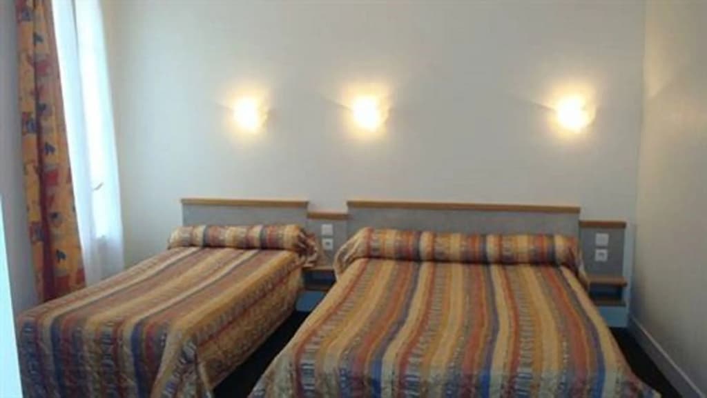 Hotel Des Vosges - Photo 3
