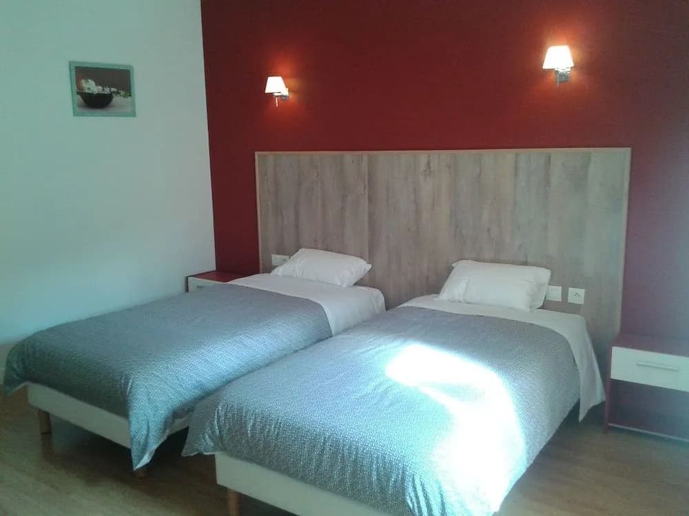 Hôtel du Vercors - Photo 1