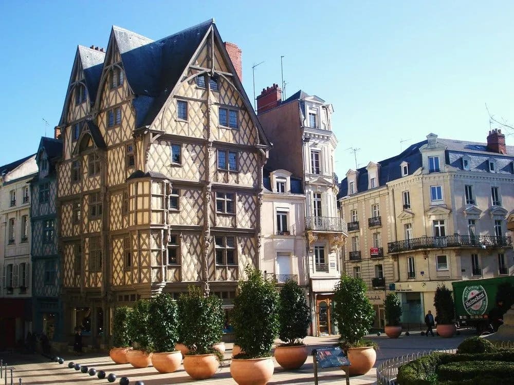 hotelF1 Angers Ouest Beaucouze - Photo 1