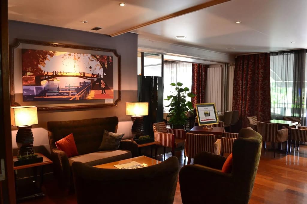 Splendid Hotel Lac d'Annecy - Handwritten Collection - Photo 5