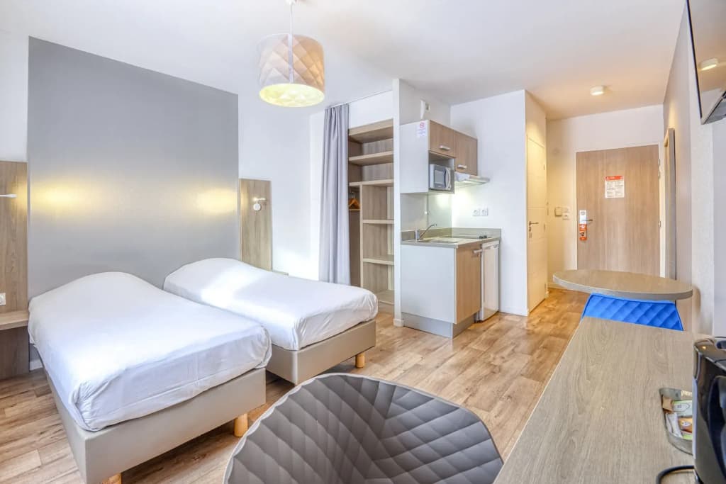 Aparthotel Adagio Access Saint Nazaire - Photo 2