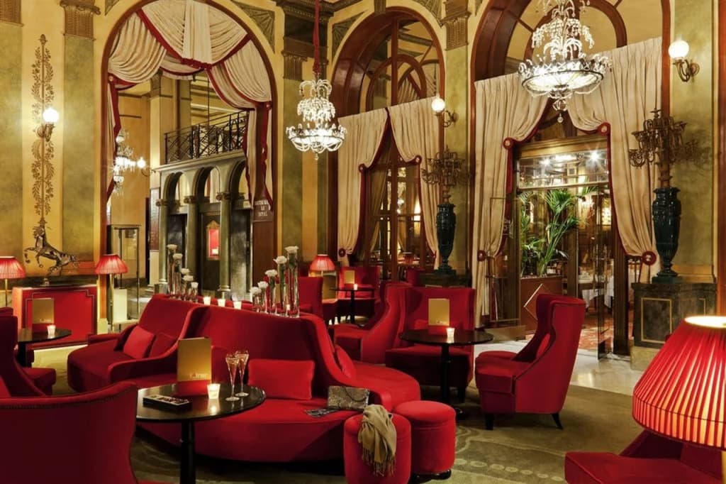 Hôtel Barrière Le Royal Deauville - Photo 2
