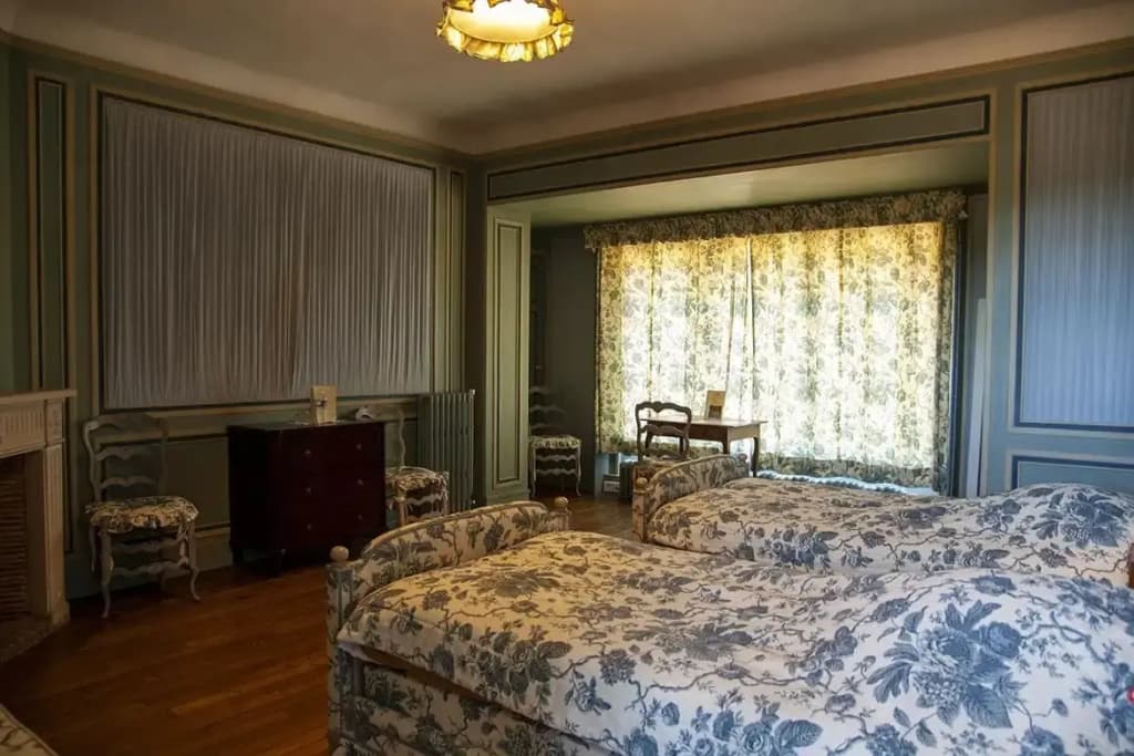 Chambres d'Hôtes Le Manoir de Beaumarchais - Photo 1