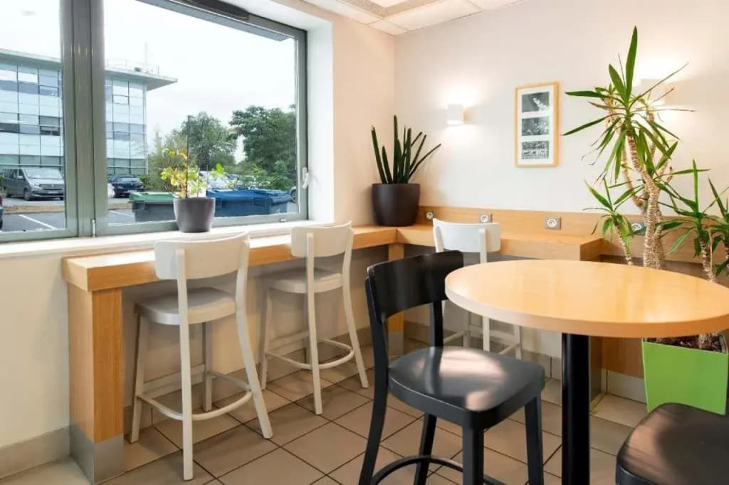 B&B HOTEL Toulouse Basso Cambo - Miniature 7