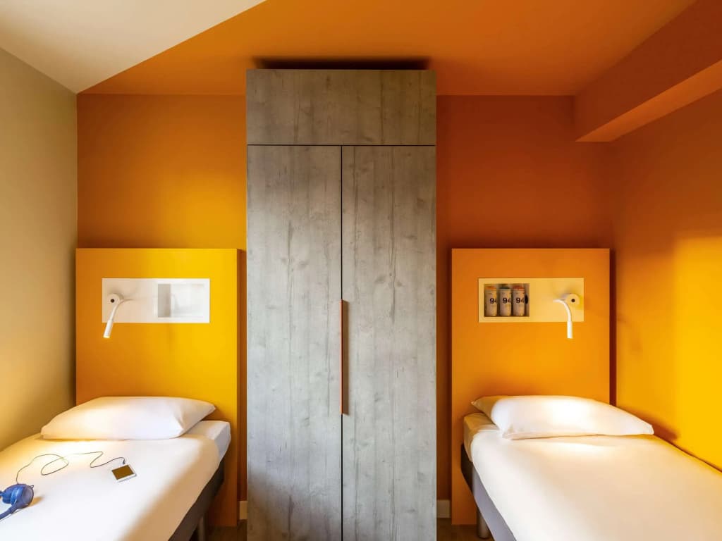 ibis budget Montpellier Nord - Photo 2