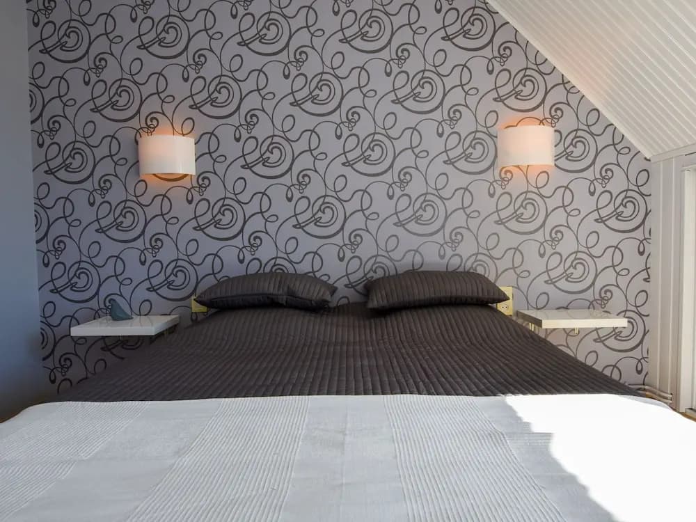 Part of nie House Between Country and Beaches - Photo 4