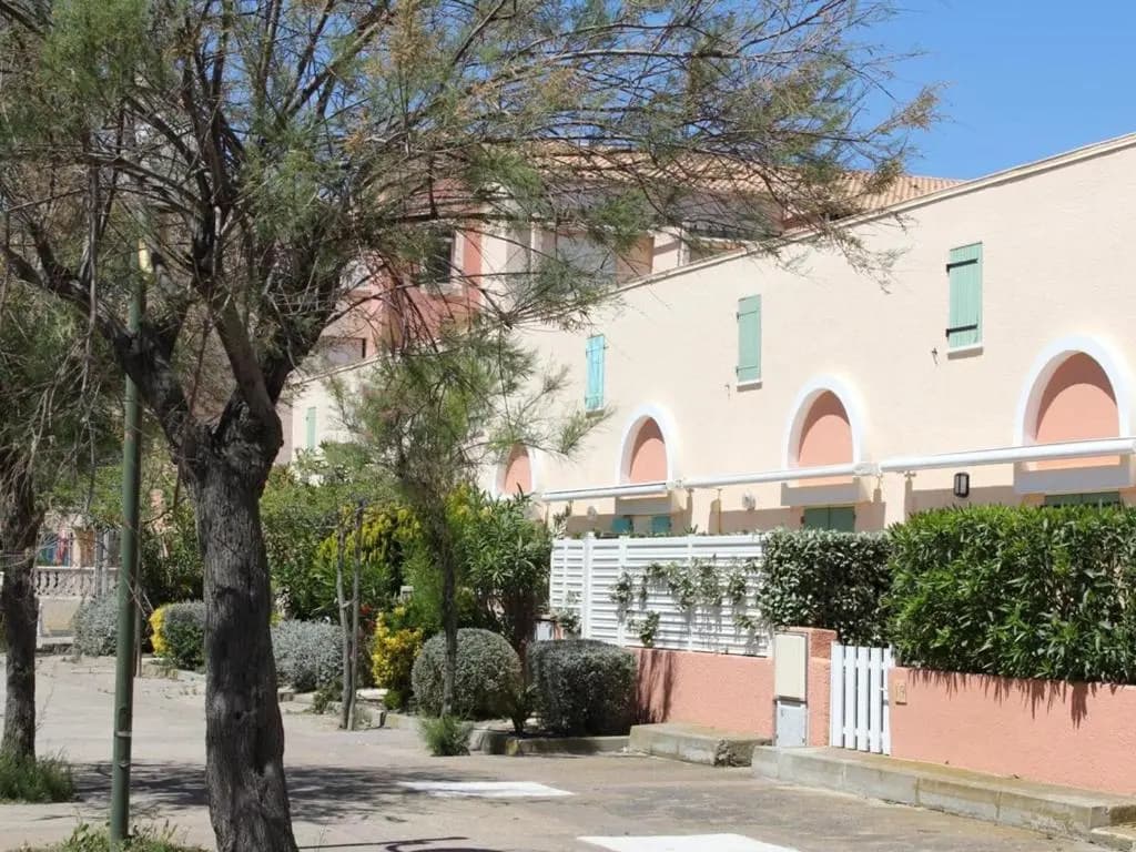 Maison Gruissan, 3 pièces, 6 personnes - FR-1-229-486 - Photo 1
