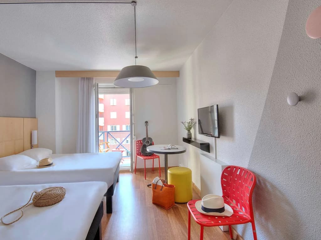 ibis Hyères Centre - Photo 5