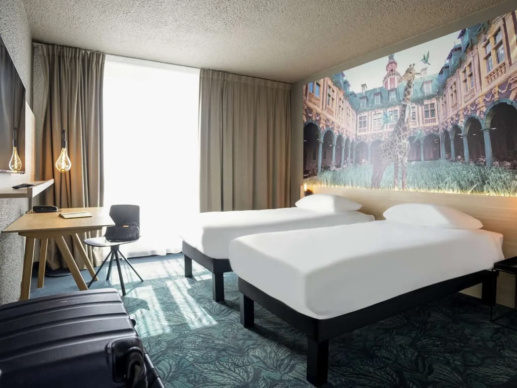 ibis Styles Lille Neuville en Ferrain - Photo 4