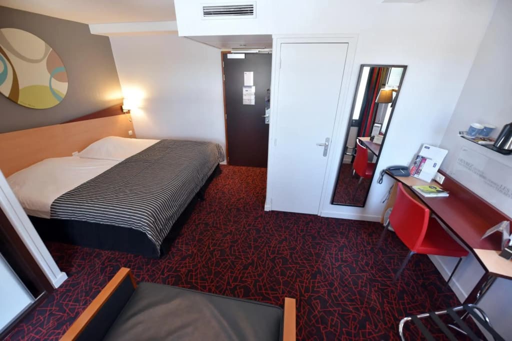 Hotel Kyriad Dijon - Gare - Photo 3