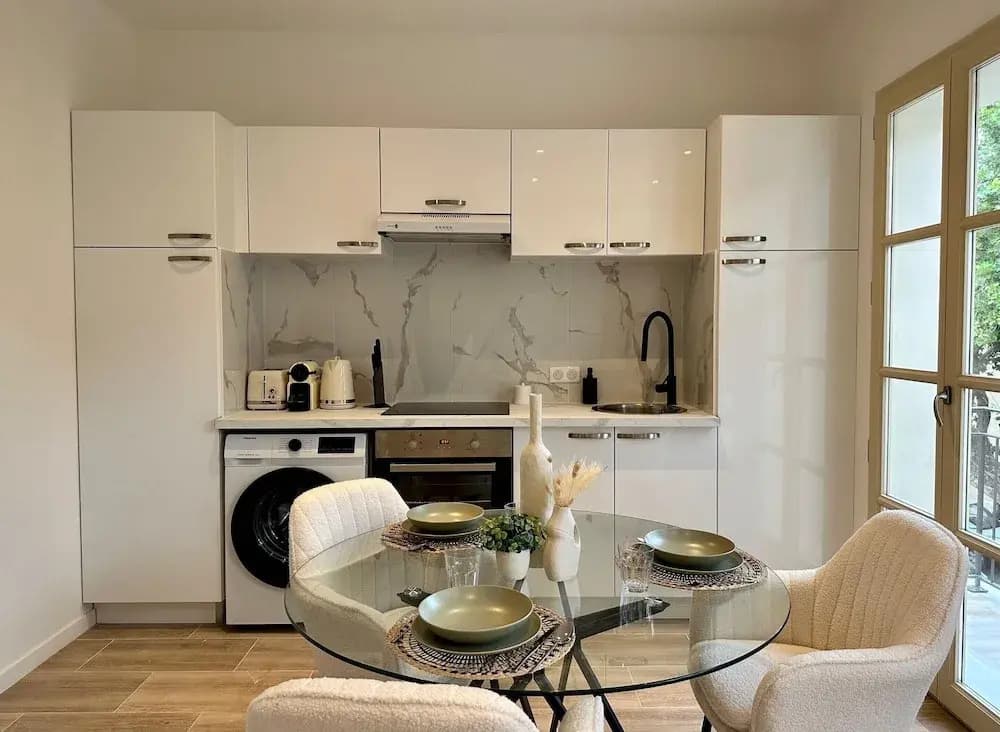 Modern Apartment - 1bd/4p - Center of St Tropez - Miniature 7