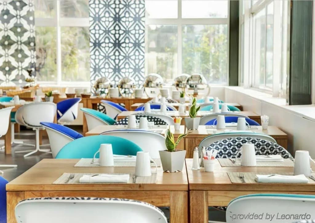 Garden Beach Hotel - Photo 2