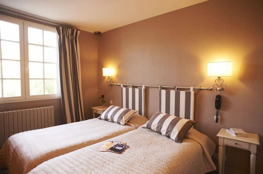 Citotel Le Relais Du Bellay - Photo 1