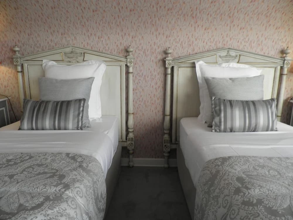 Victoria Arromanches B&B - Photo 2