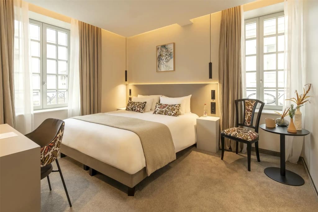 Best Western Premier Le Chapitre Hotel & Spa - Photo 4