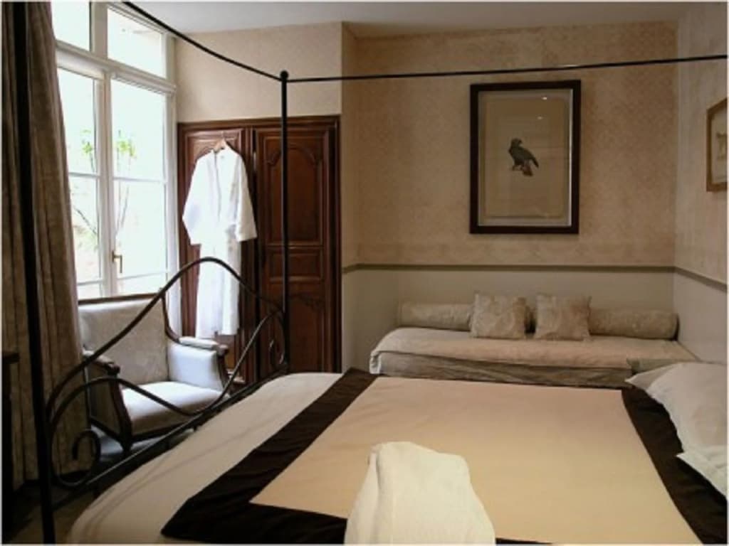 Hotel Le Clos Medicis - Photo 3