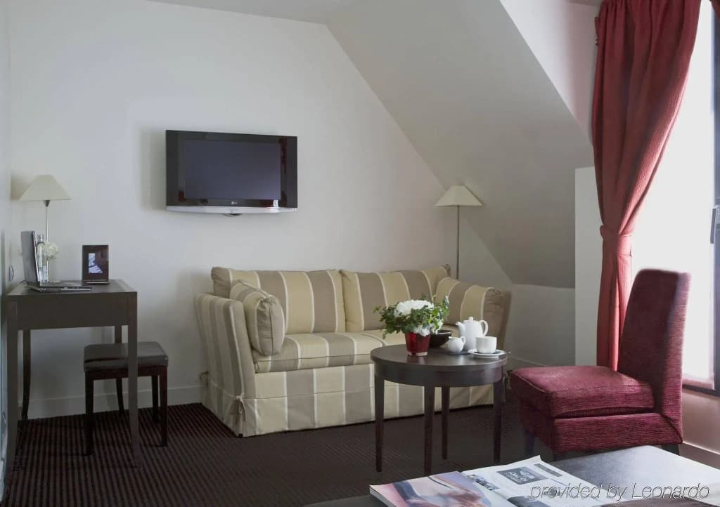 Plaza Tour Eiffel Hotel - Photo 3