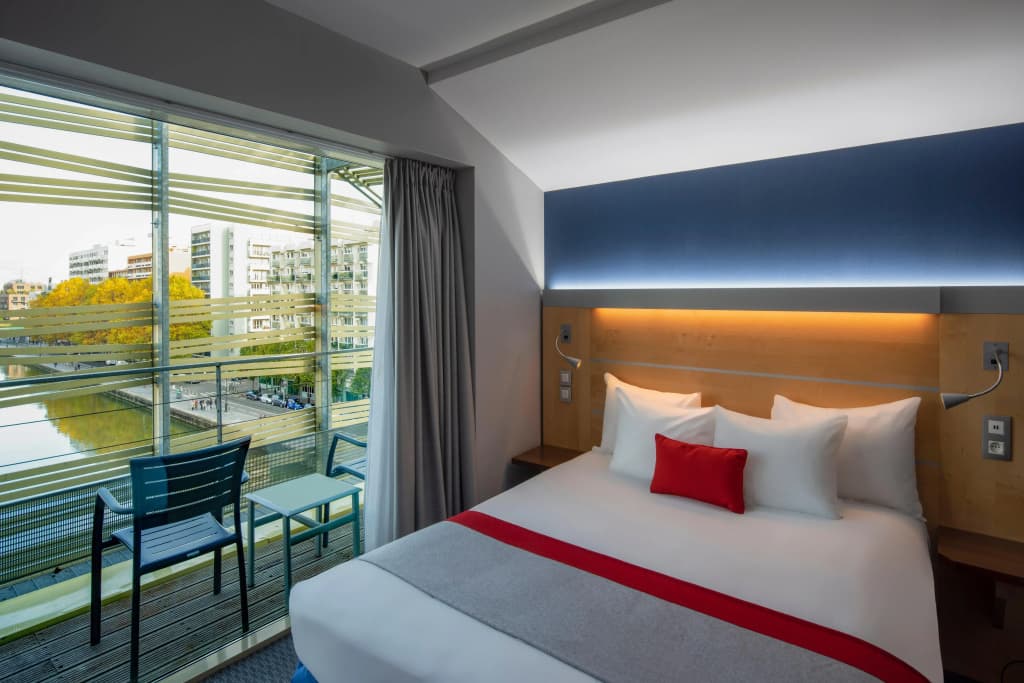 Holiday Inn Express Paris-Canal de la Villette by IHG - Photo 3