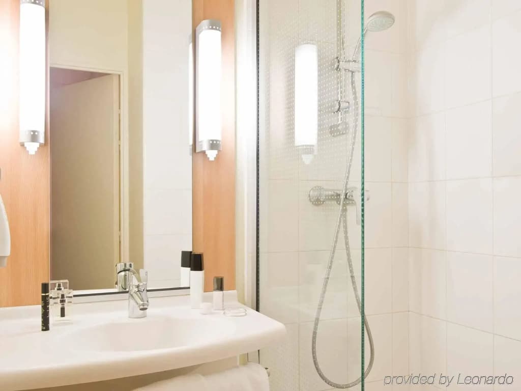 ibis Bordeaux Centre Gare Saint Jean - Miniature 7