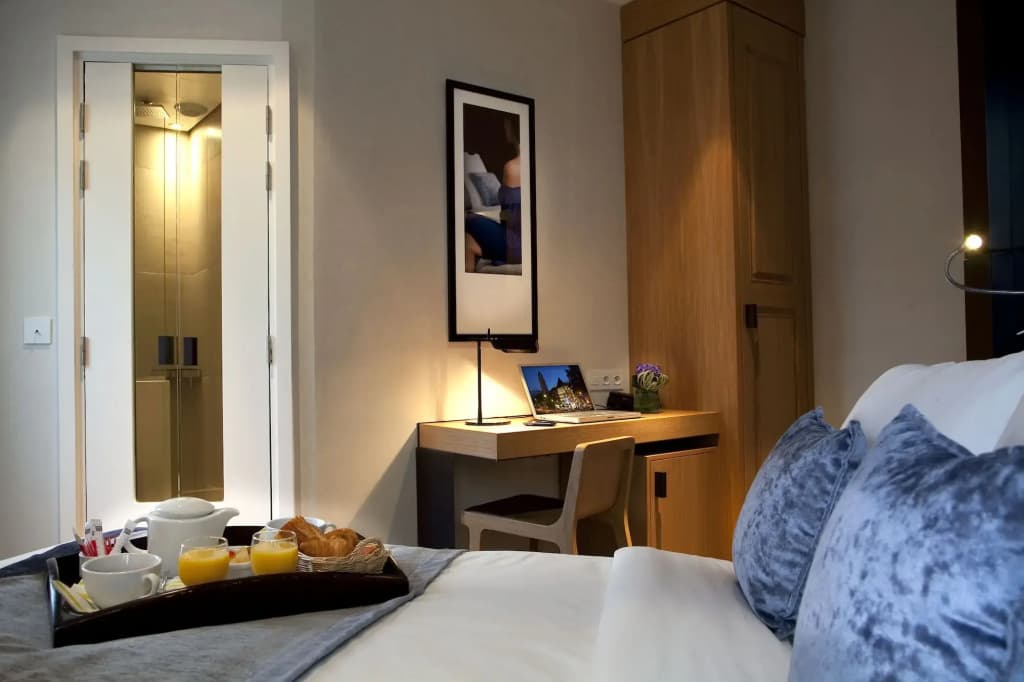 Hotel Marceau Champs Elysees - Miniature 6