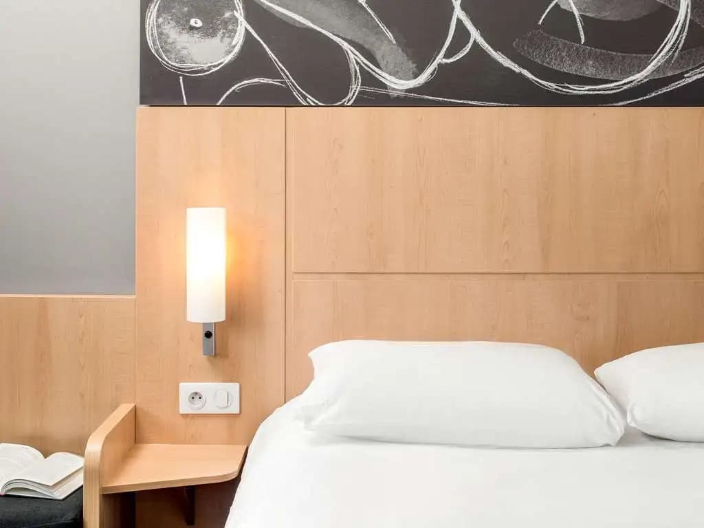 Ibis Montceau Les Mines - Photo 4