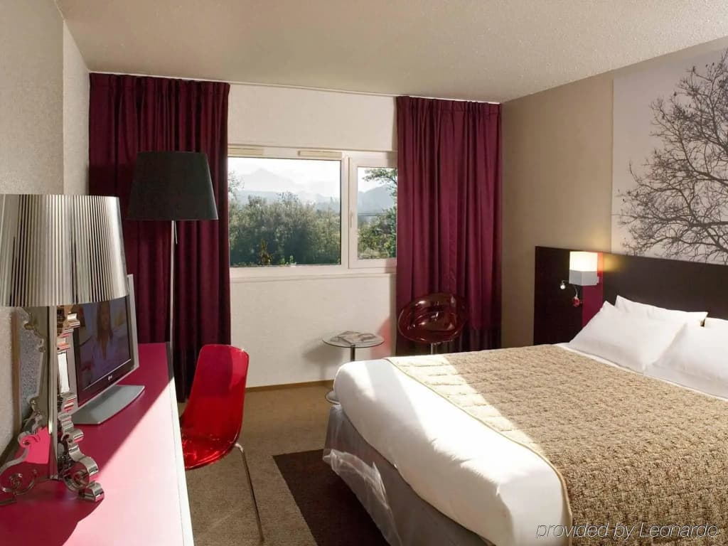 Mercure Annemasse Porte de Genève - Photo 2