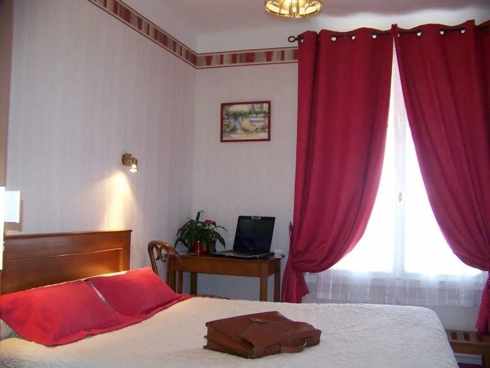 Hôtel La Pocatiere - Photo 2